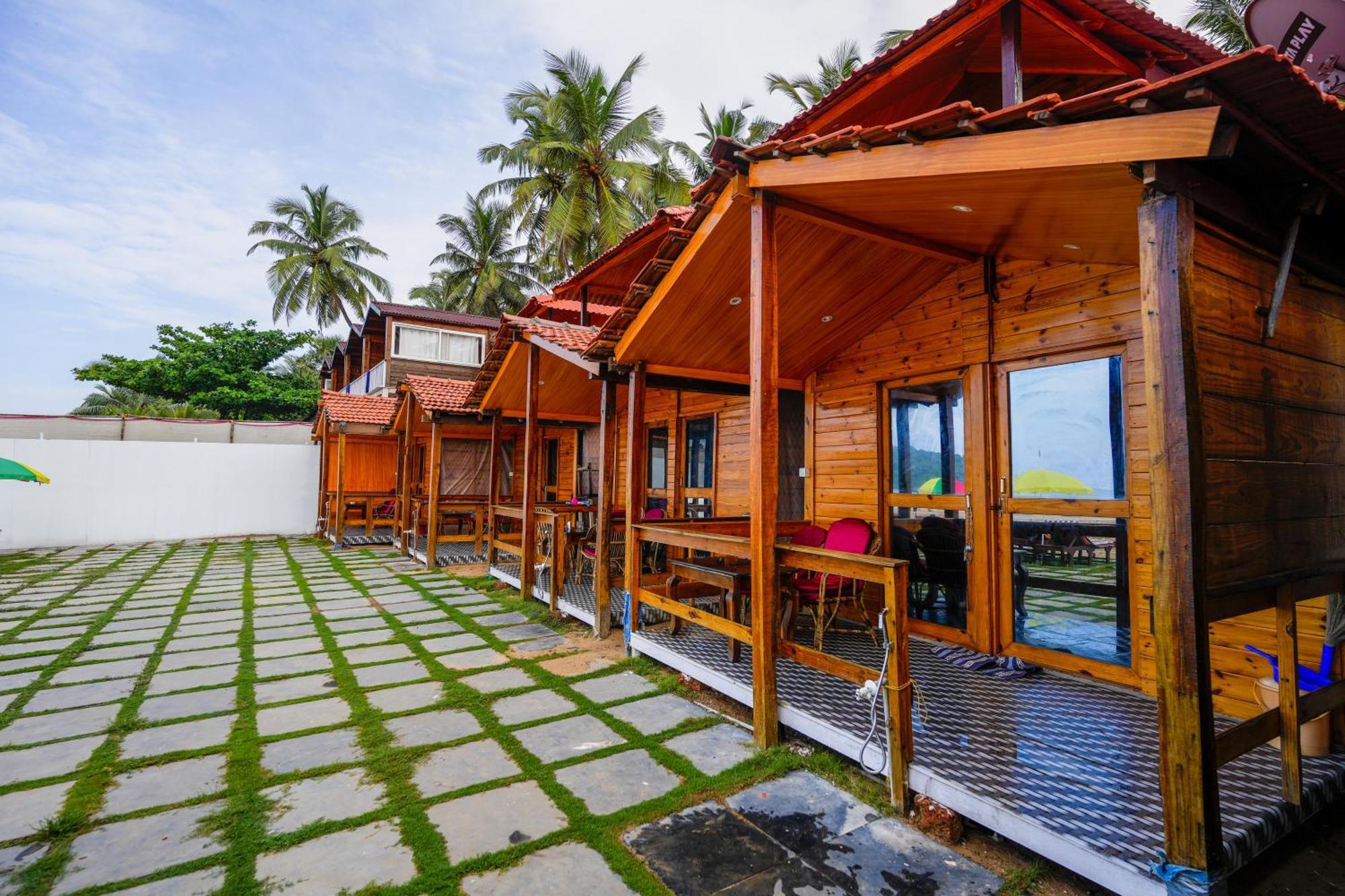 Om Sai Beach Resort Agonda Exterior foto